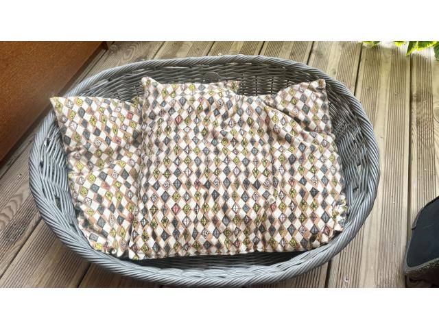 Photo Panier en osier pour chats/petits chiens, gris- Comme neuf image 3/3