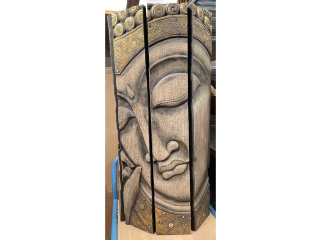 Photo Paravent en bois sculpté d'une tête de Bouddha - H: 90 cm image 3/4