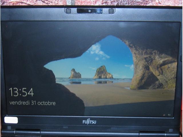 Photo pc portable Fijitsu lifebook S752. image 3/6
