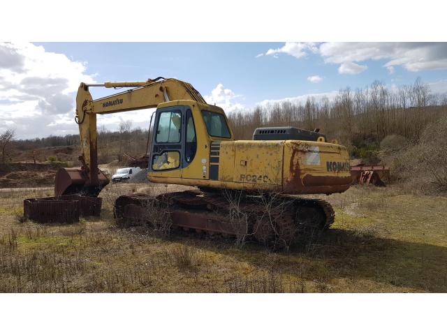 Photo Pelle sur chenilles KOMATSU PC 240 NLC6K de 1998 image 3/5