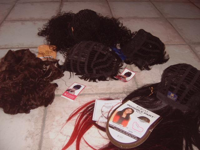 Photo perruque marque lizzy 100% synthetic neuve faire un prix image 3/3