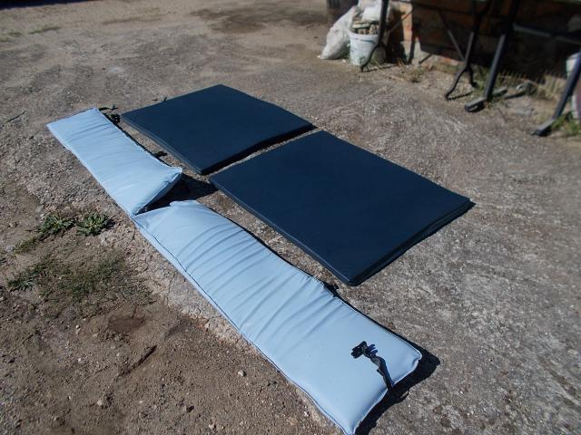 Photo petit Matelas 1 m x 80 cm  anti escarre   faire un prix image 3/3