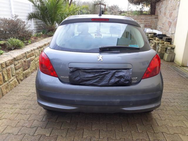 Photo Peugeot 207 1.4l HDI 70 image 3/4