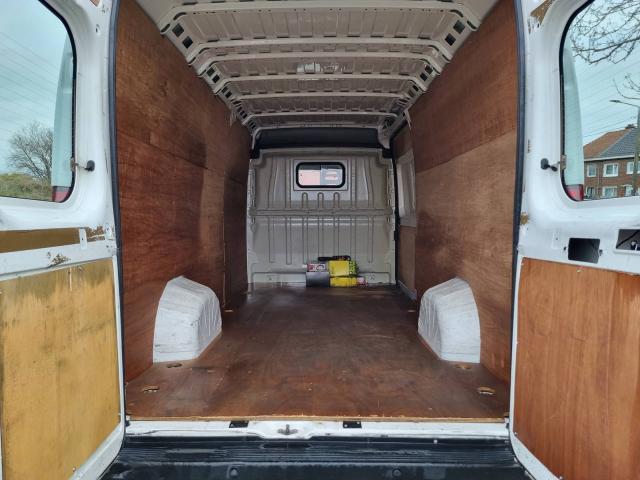 Photo Peugeot Boxer L4 2018 2.0hdi 131cv Gps Airco Cruise Camera image 3/6