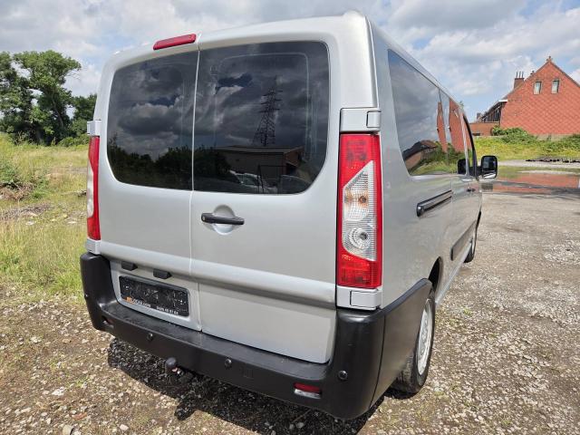 Photo Peugeot Expert 9places Minibus 2.0hdi 130cv 94kw Airco Cruis image 3/6