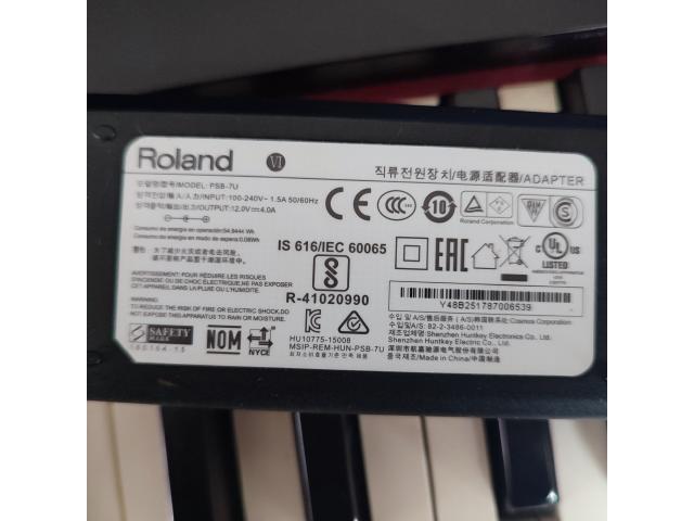 Photo Piano Roland FP30 image 3/5