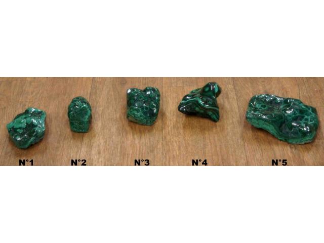 Photo pierre de malachite - H: 4 à 6 cm image 3/4
