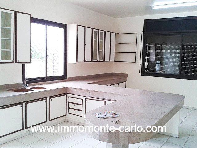 Photo Plateau Bureaux équipés à louer à Souissi Rabat image 3/4