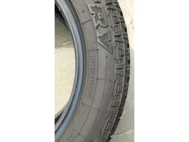 Photo Pneus d'été 215 / 60R17 96V à vendre image 3/5