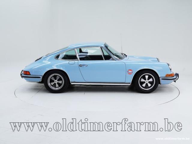 Photo Porsche 911 2.4 T/E Olklappe Coupe '72 CH0703 image 3/6