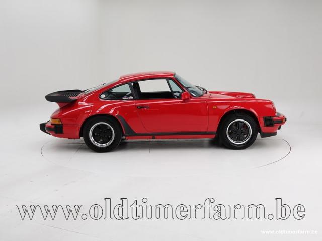 Photo Porsche 911 3.0 SC Coupe '82 CH1487 image 3/6