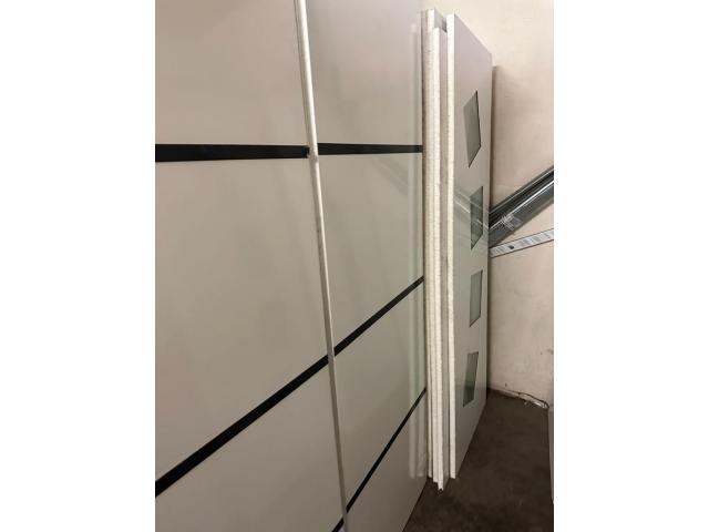 Photo Porte d'entrée en stock PVC de bonne qualité image 3/5
