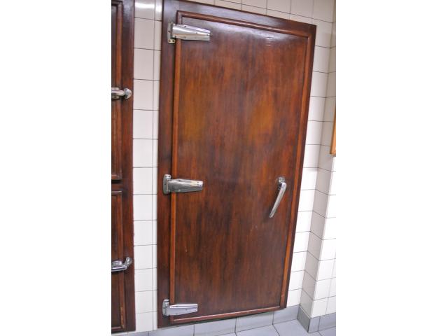 Photo PORTE DE CHAMBRE FROIDE image 3/3