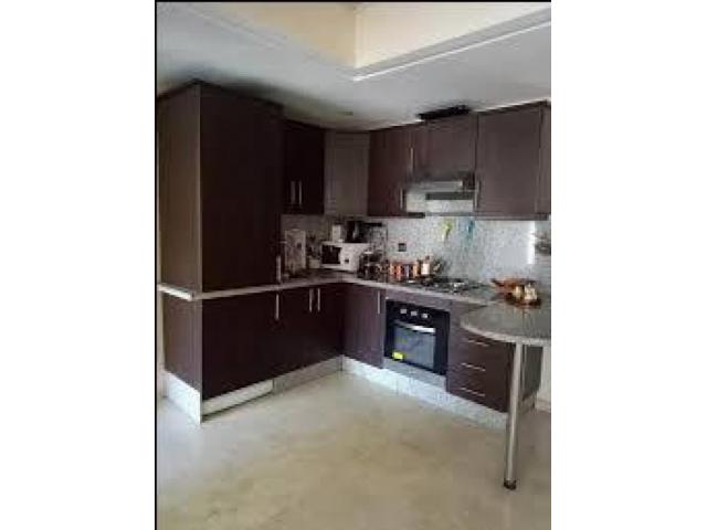 Photo propre et rare appartement au centre de guéliz image 3/6