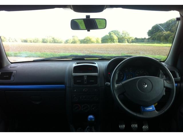 Photo renault clio image 3/4