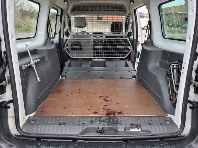 Photo Renault Kangoo 5/2018 Double Cabine 80709KM 1.5dci 90cv EU6 image 3/6