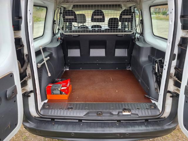 Photo Renault Kangoo 6/2019 Double Cabine 108127KM 1.5dci 90cv EU6 image 3/6