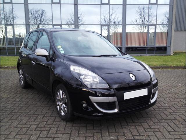 Photo RENAULT SCENIC 1.6 DCI ENERGY 130 CH image 3/6