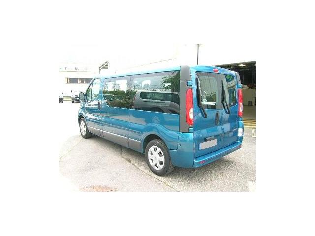 Photo Renault Trafic 2.0 DCI 90 L2H1 EXPRESSION 9 PLACES image 3/3