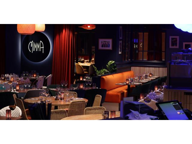 Photo Réveillon 2025/26 diner spectacle & soirée dansante entre célibataires image 3/6