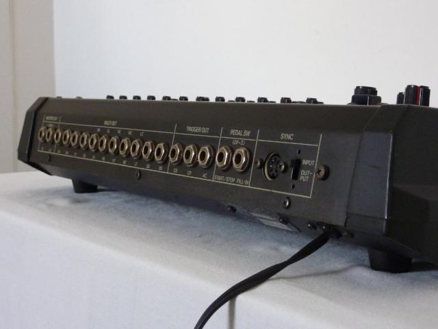 Photo Roland TR 808 image 3/4