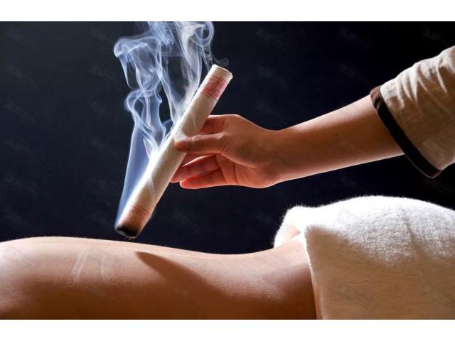 Photo Salon de massage asiatique traditionnel image 3/3