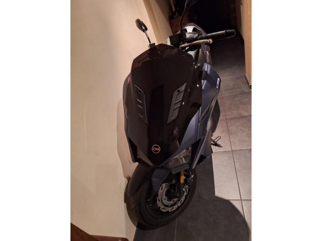 Photo Scooter a vendre 3500,euros image 3/6