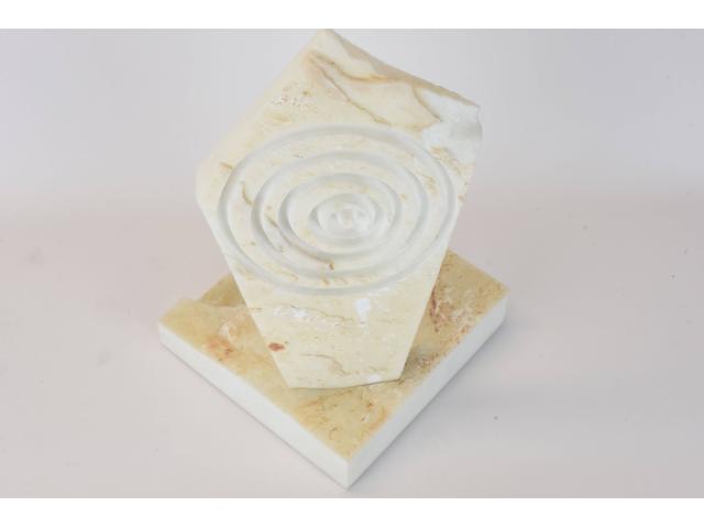 Photo Sculpture en Marbre Blanc de Carrare - Décoration Statue Maison image 3/5