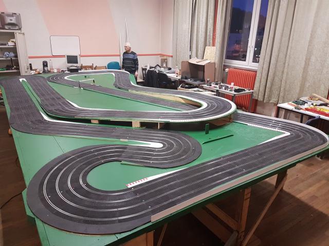 Photo Slot Racing - Circuit Routier et Modélisme. image 3/3