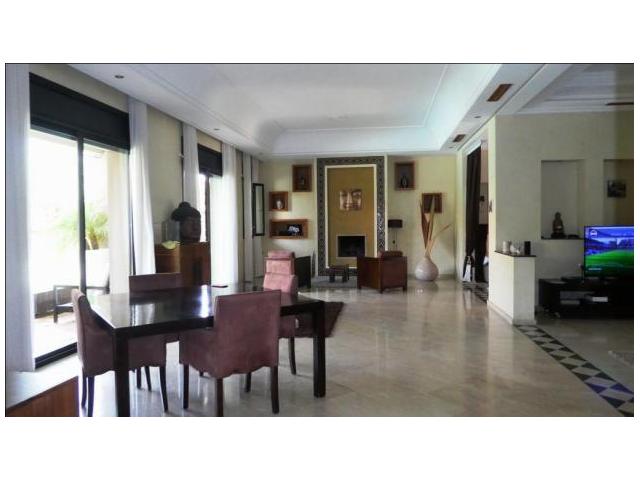 Photo Spacieuse villa vide vc piscine a targa image 3/6