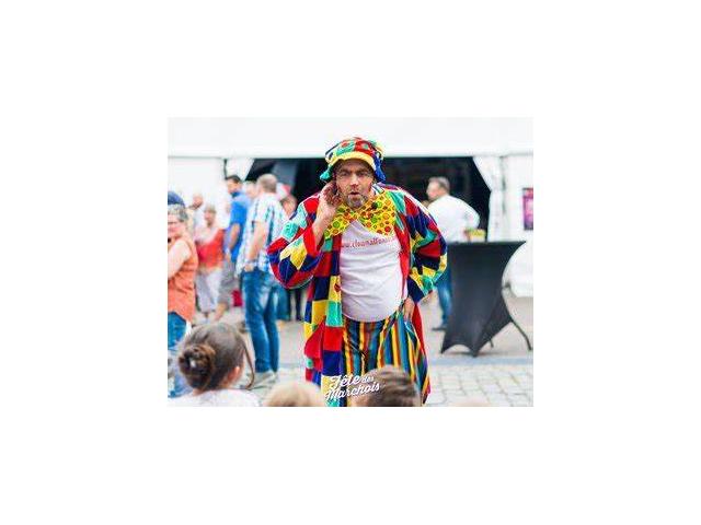 Photo Spectacle de clown, animations de rue, du mime, de la statue vivante, de l'échassier burlesque, de l image 3/6