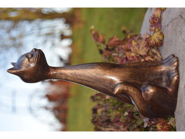 Photo Statue en bronze (le chat au long cou) image 3/6