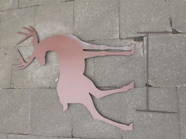 Photo SUPERBE CERF EN METAL PATINE image 3/6