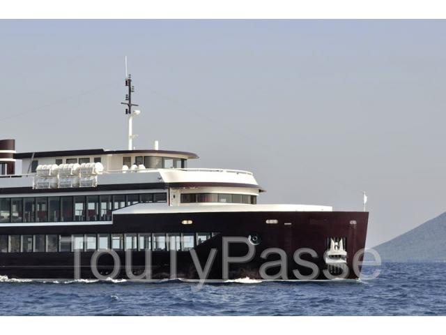 Photo superbe récent et luxueux Yacht passagers de 45m image 3/6