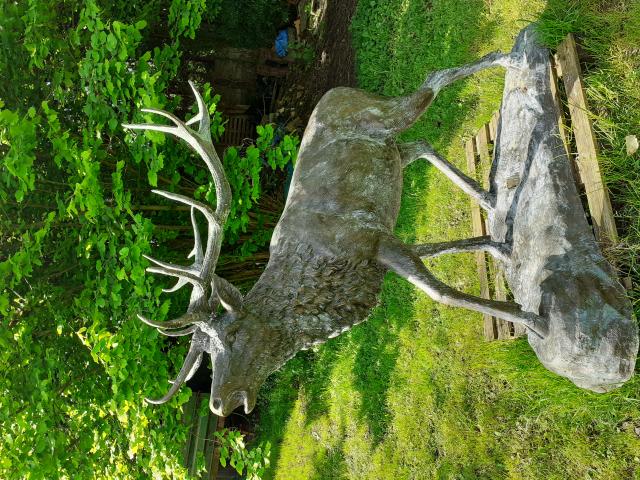 Photo SUPERBE STATUE EN BRONZE (le brame du cerf,chasse) image 3/6