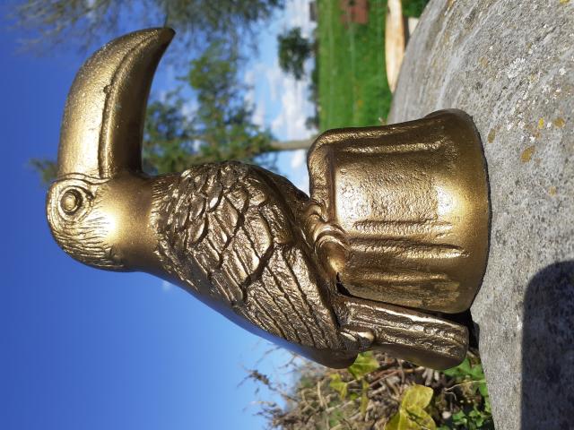 Photo SUPERBE TOUCAN EN FONTE D'ALUMINIUM image 3/6