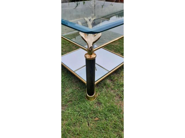 Photo table basse composé de 3 plateaux en verre image 3/6