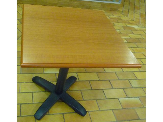Photo Tables et Chaises de Restaurant,Bistro,Bar image 3/3