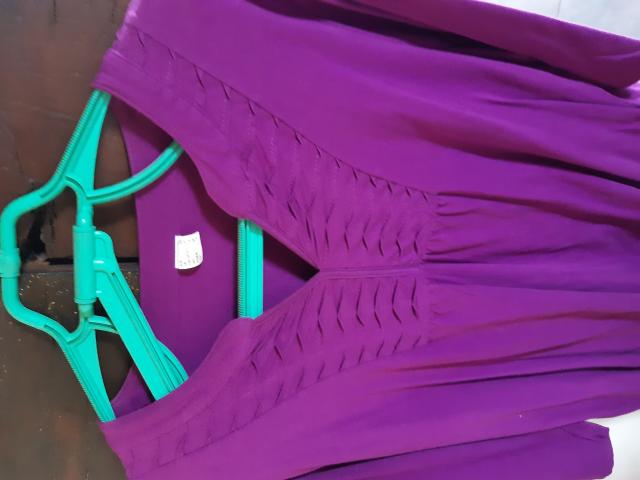 Photo TEE-SHIRT VIOLET MARQUE image 3/3