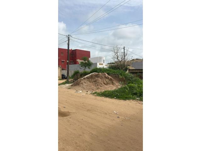 Photo Terrain 300 mètres carrés à vendre à Mbour Sénégal image 3/3