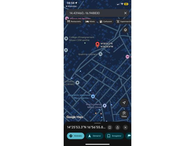 Photo Terrain de 300 mètres carrés à vendre à Mbour Sénégal image 3/4