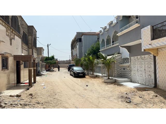 Photo Terrain de 310 mètres carrés à vendre à Mbour Sénégal image 3/4