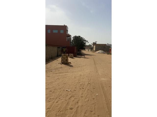 Photo Terrain de 315 mètres carrés à vendre à Saly Sénégal image 3/4