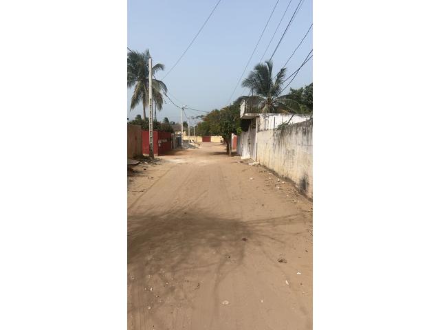 Photo Terrain de 400 mètres carrés à vendre à Saly Sénégal image 3/4