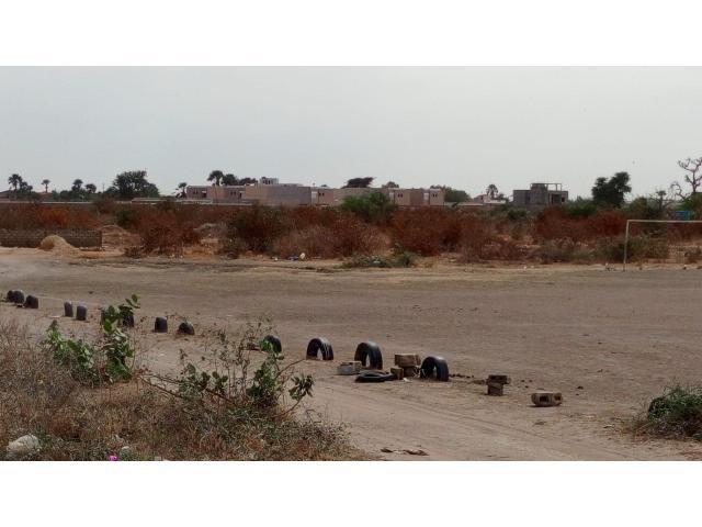 Photo Terrains de 225 mètres carrés à vendre à Saly Sénégal image 3/4