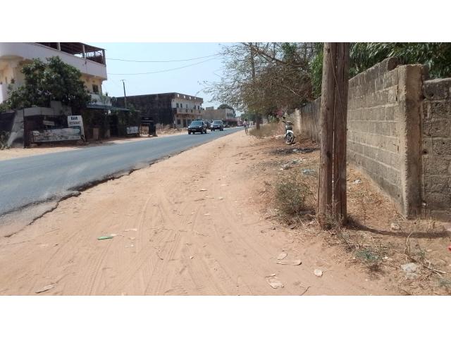 Photo Terrains de 300 mètres carrés à vendre à Nguérigne Sénégal image 3/4