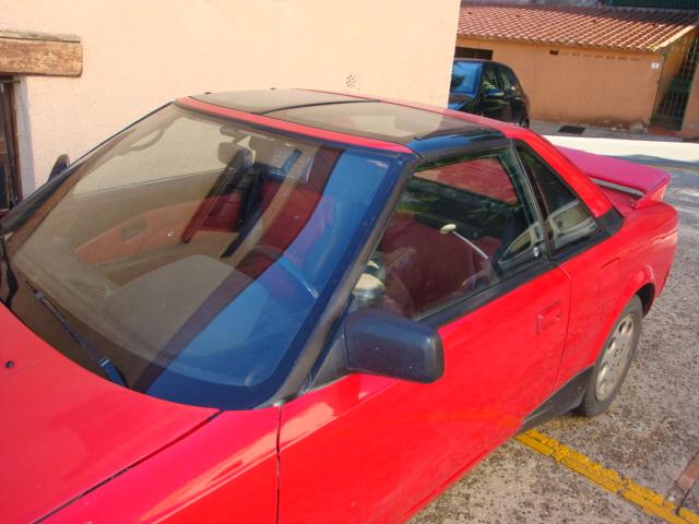 Photo Toyota MR2 AW11 rouge de 1988 image 3/4