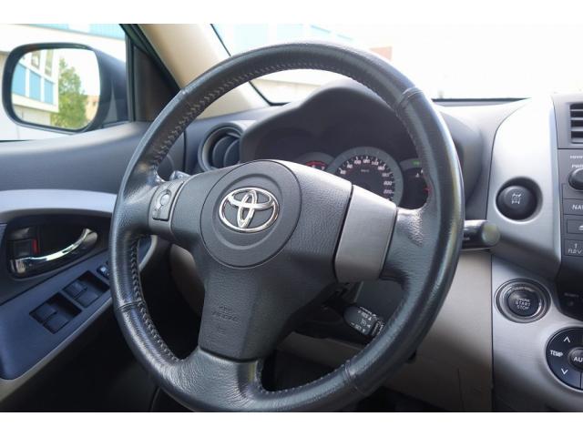 Photo Toyota RAV4 image 3/6