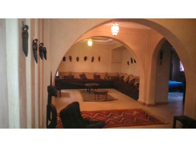 Photo Très belle villa titrée, 300 m2 à Targa image 3/6