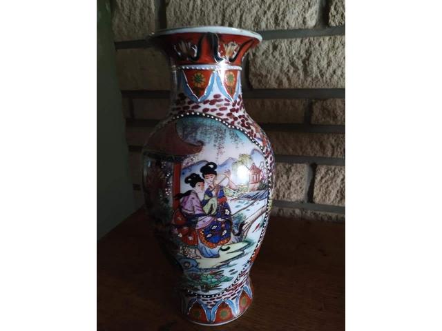 Photo Trio de vases chinois image 3/3